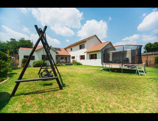 5 BEDROOM HOUSE FOR SALE IN DUNVEGAN